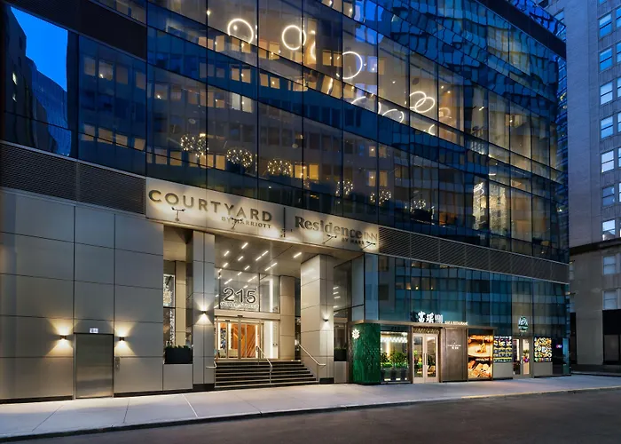 Courtyard Downtown Manhattan/Financial District